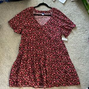Old Navy Size Large Burgundy Cranberry Patterned Swing Dress with Pockets